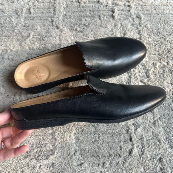 Dansko Lexie Slip-On Black Leather Mule Comfortable Flat Shoes with Arch Support - Picture 3 of 8